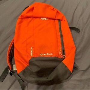 Quecha hiking backpack for kids